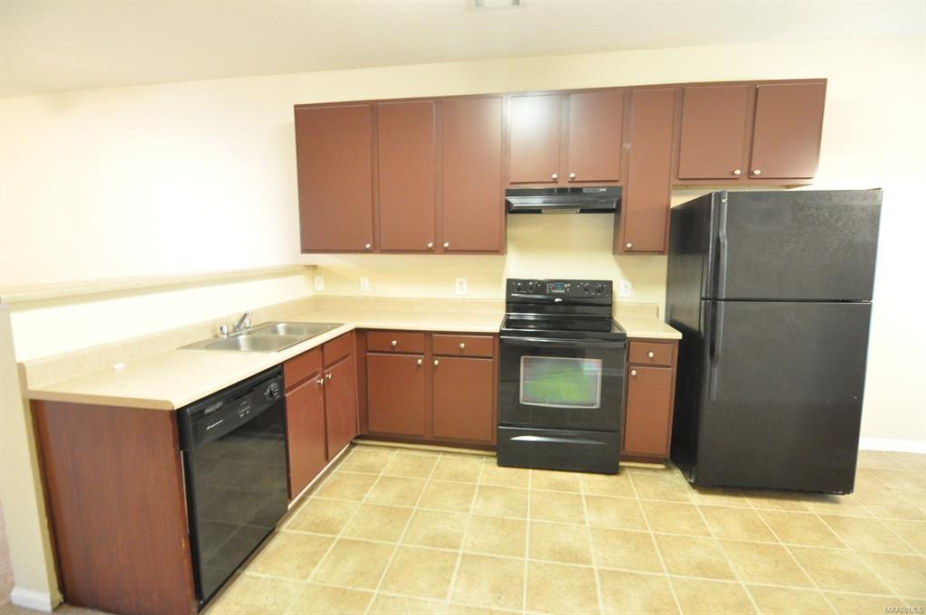 115 Pine Meadows Cir, Elmore, AL 36025 House Rental in Elmore, AL