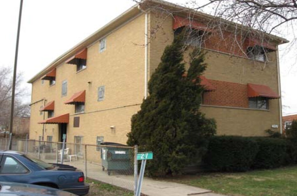 Foto del edificio - 400 N Beverly Ave