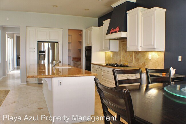 Building Photo - 5 br, 3.5 bath House - 5414 Pelican Hill Dr