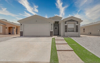 Building Photo - 13804 Flora Vista Ave