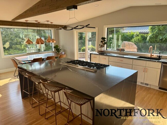 Foto del edificio - Beautiful Boise Heights Home!
