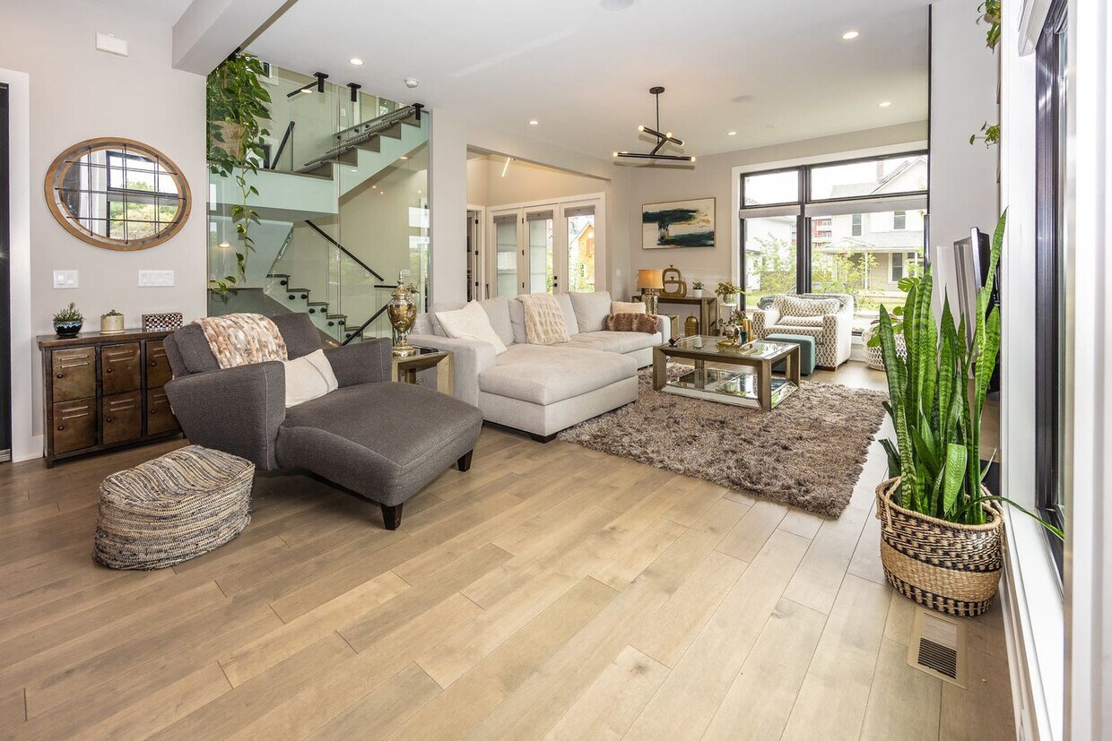 Foto principal - 1123 Olive St