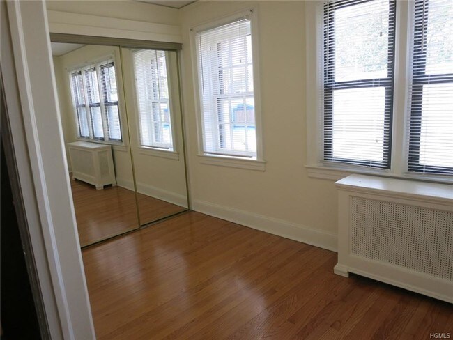 504 Ashford Ave Unit 2E, Ardsley, NY 10502 Apartment for