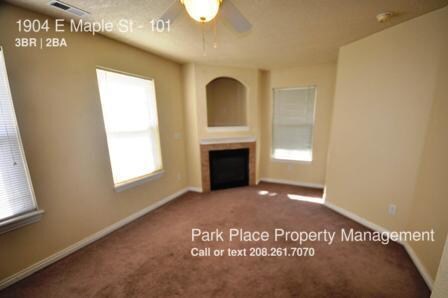 Building Photo - 1904 E Maple St