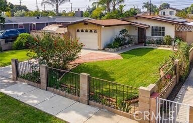 Primary Photo - 2206 S Rene Dr