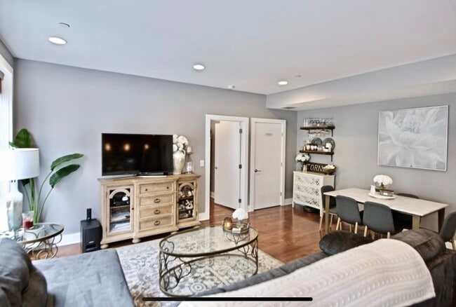 Photo - 1535 North Philip Street Apartments