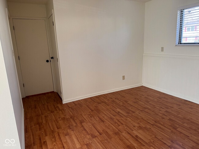 Foto del edificio - 7607 Home Dr