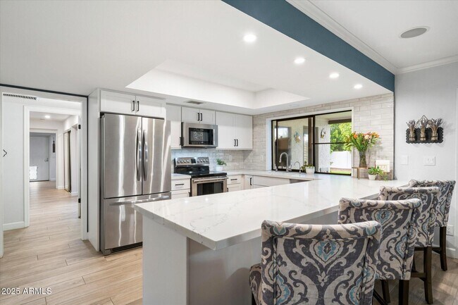Foto del edificio - 5629 E Thunderbird Rd