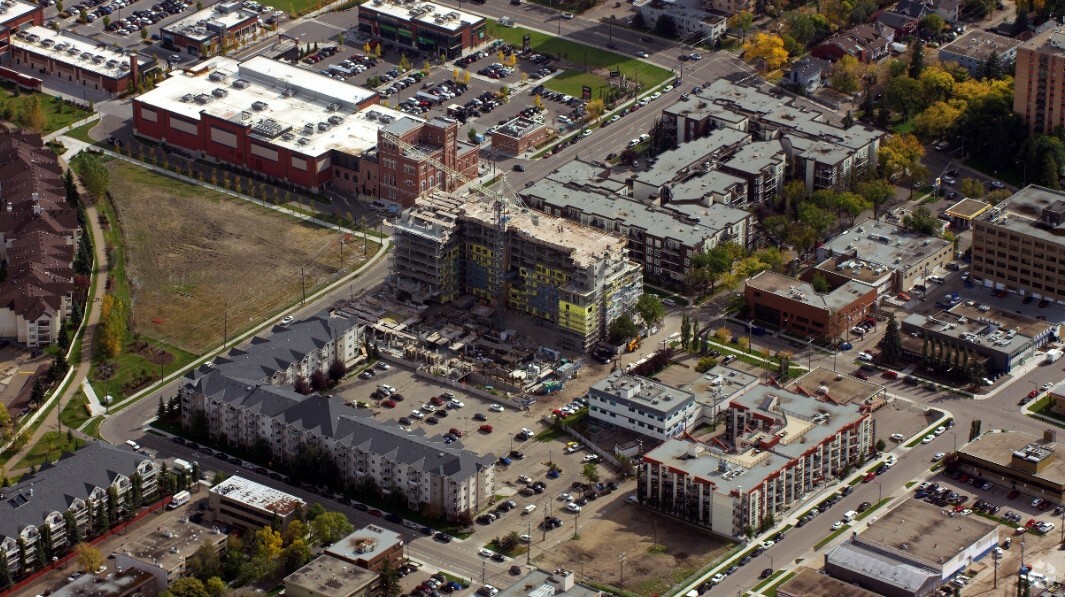 Primary Photo - District 121