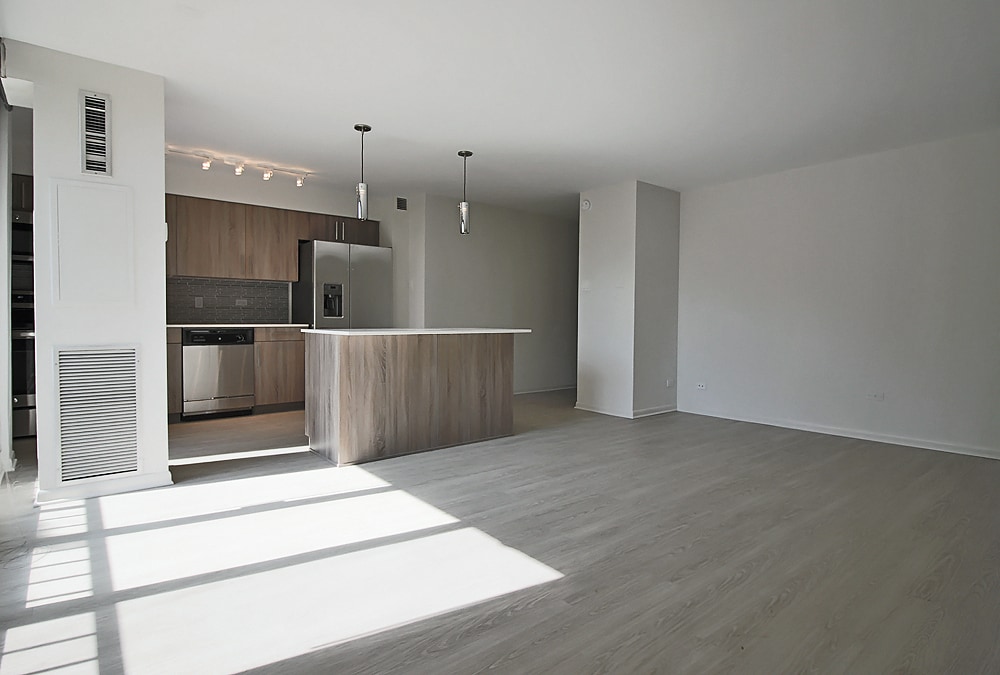 Photo - 922 S Ashland Ave (Chicago, IL)