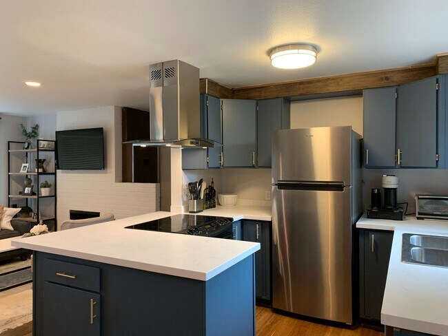 Foto del edificio - Beautifully Updated  Pinehurst Home