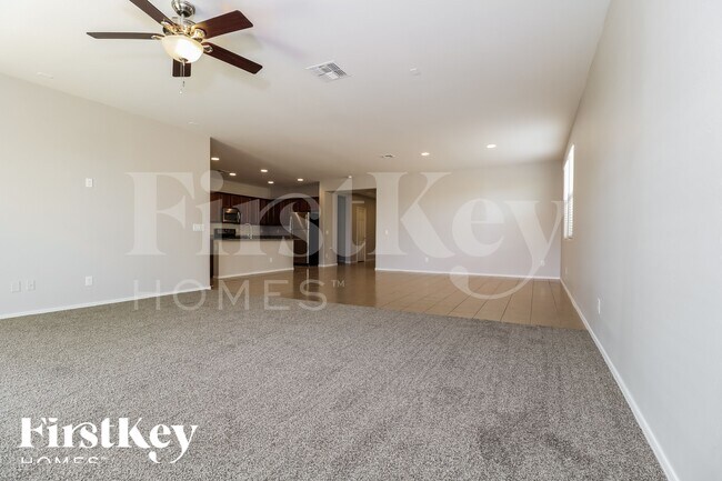 Foto del edificio - 18333 W Onyx Ave
