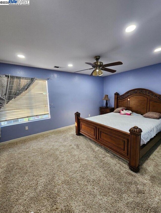 Foto del edificio - 1547 Parkside Ct