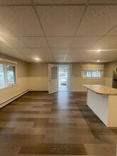 Building Photo - 3 Hanson Ridge Rd