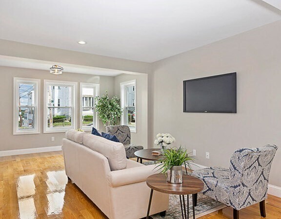 Foto del edificio - 68 Edward St