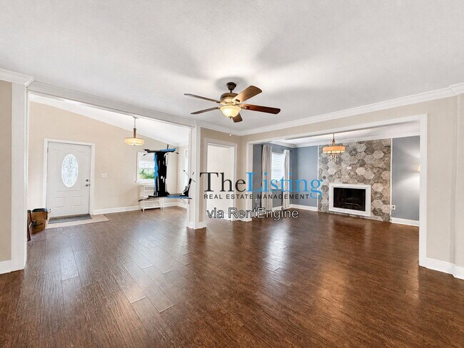 Foto del edificio - 3415 Grove Street Circle