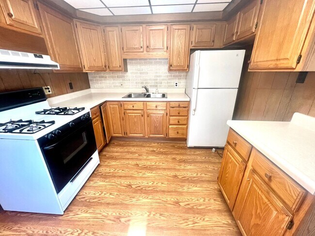Foto del edificio - 1501 Merchant Street (Full Service)