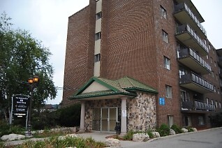 Foto principal - 85 & 89 Willow Road Apartments