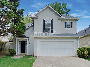 Building Photo - 3225 Saint James Pl