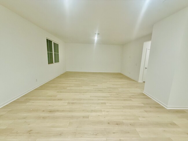 Great Room - 29091 Venice Pl