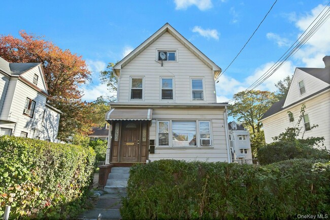 Building Photo - 333 S 6th Ave