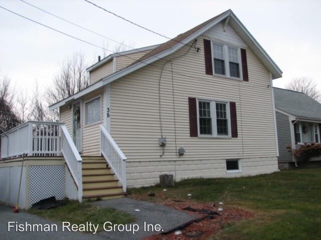 Primary Photo - 2 br, 1 bath House - 35 Castine Ave