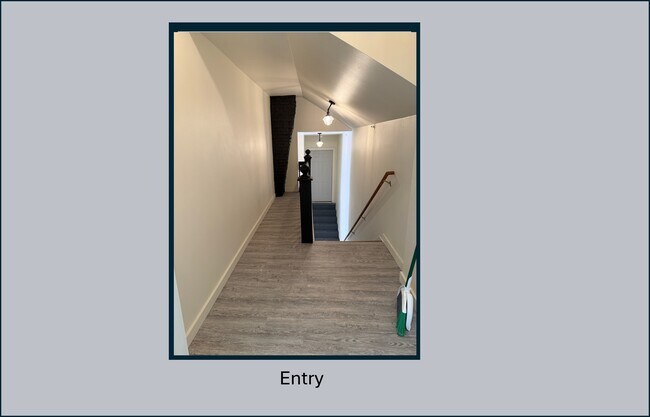 Entry - 201 5th St