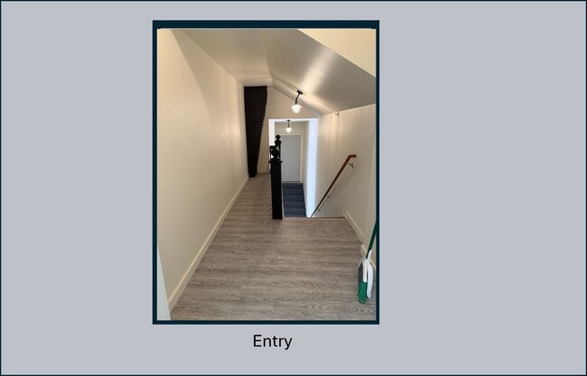 Entry - 201 5th St