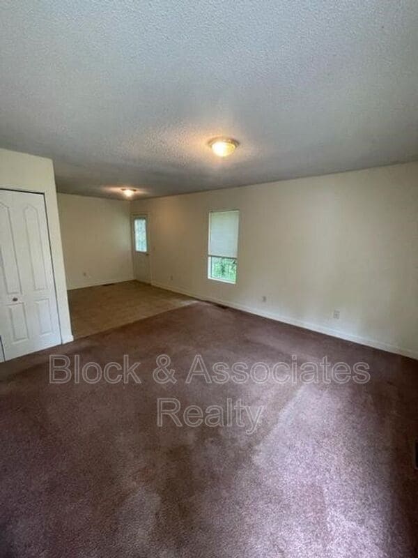 Foto del edificio - 128 West St