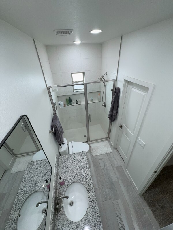 Foto del edificio - 5864 Kobe Bryant St