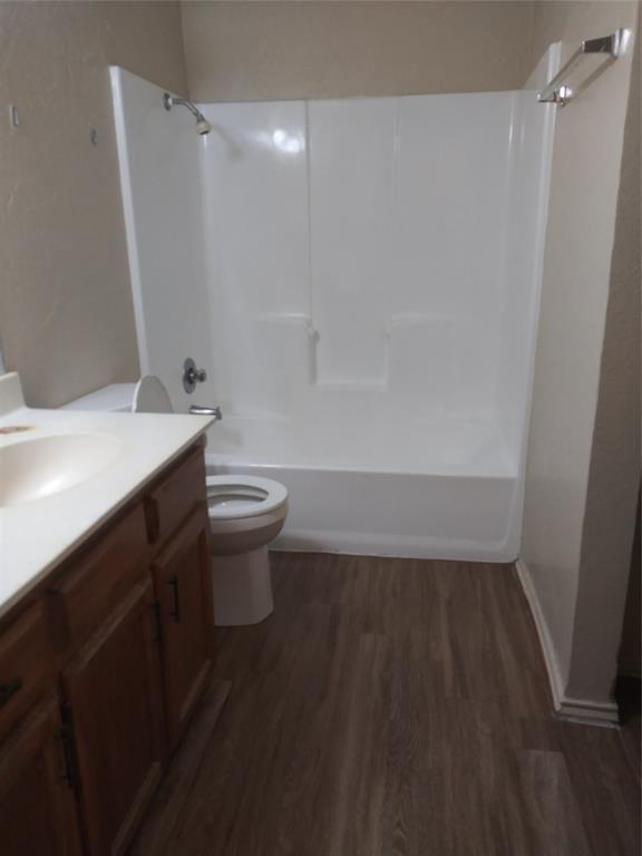 Building Photo - 603 Gardenview Cir