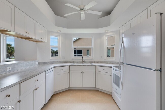 Foto del edificio - 16840 Sanibel Sunset Ct
