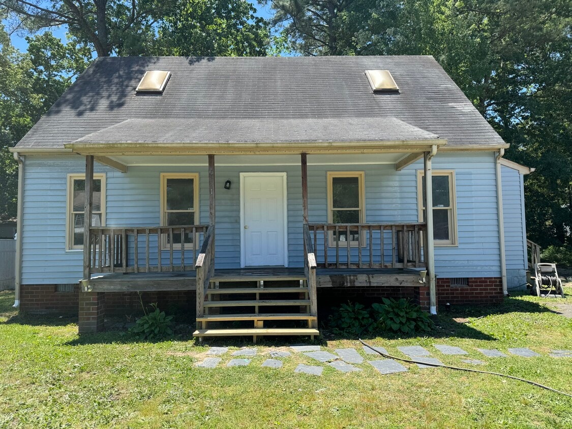 6231 Manuel Ct, North Chesterfield, VA 23234 House Rental in North