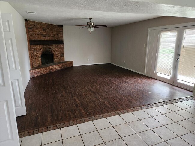 Building Photo - 3406 Foxford Trail