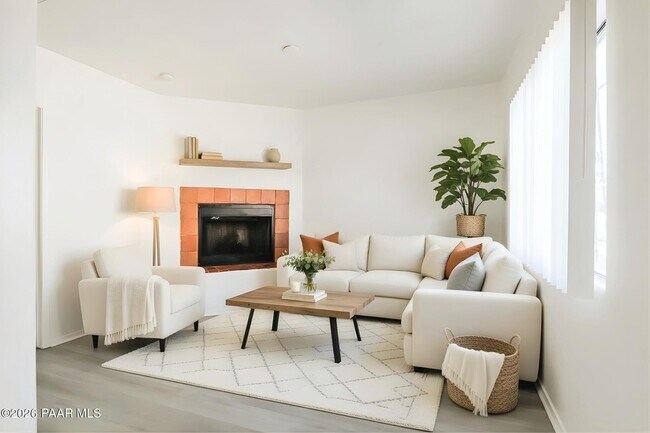 Foto del edificio - 354 W Delano St