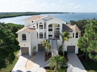 Building Photo - 1661 Seabreeze Dr