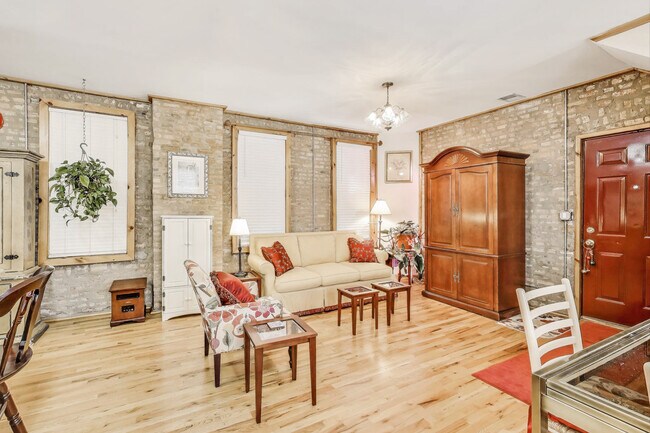 Foto del edificio - 1509 W Thomas St