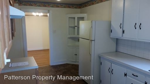 Building Photo - 2618 Southridge Dr