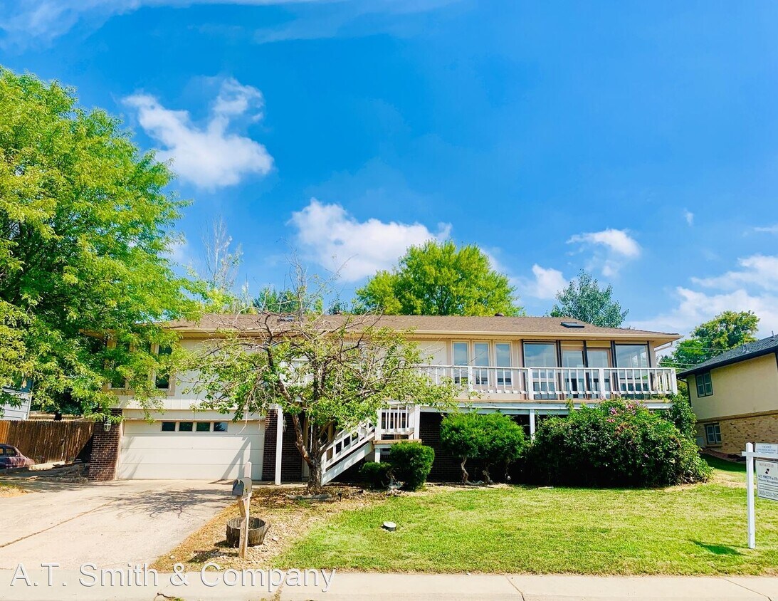 Primary Photo - 4 br, 3 bath House - 11375 W. 76th Drive