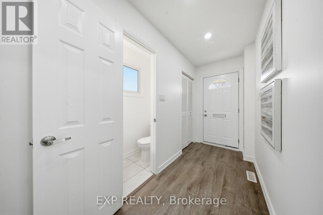 Building Photo - 2637 Altadena Ct