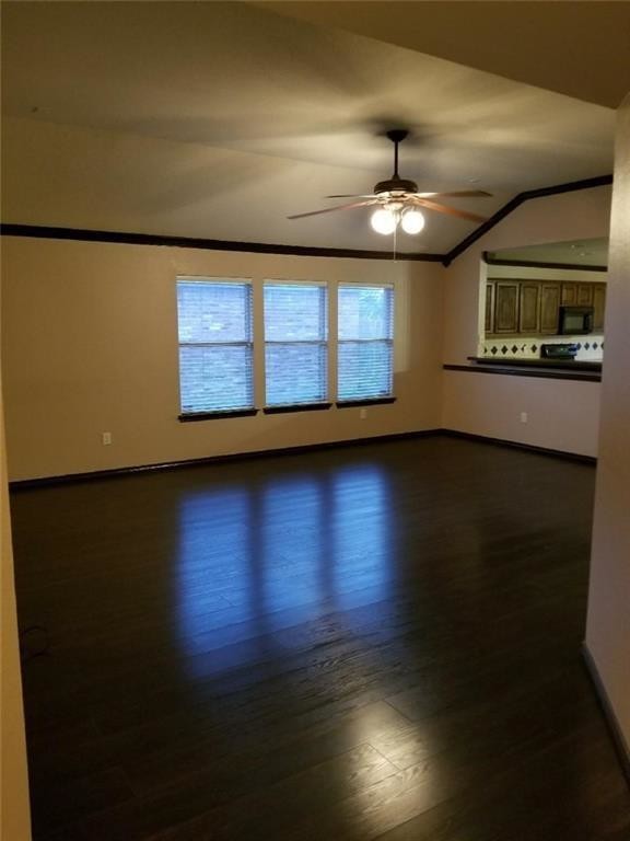 Building Photo - 5727 Goldfinch Way