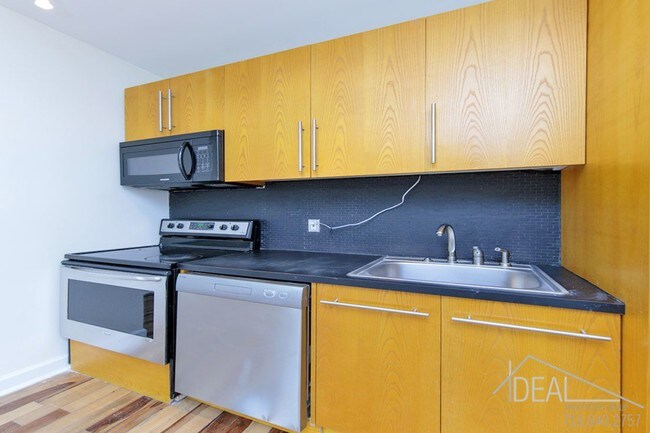 Foto del edificio - 68 Grand St