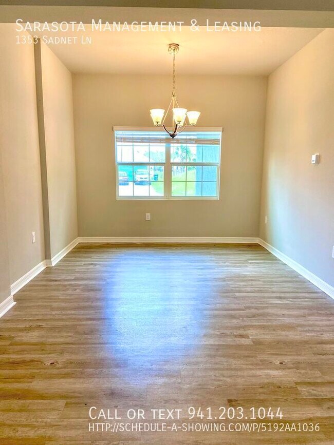 Building Photo - 1353 Sadnet Ln