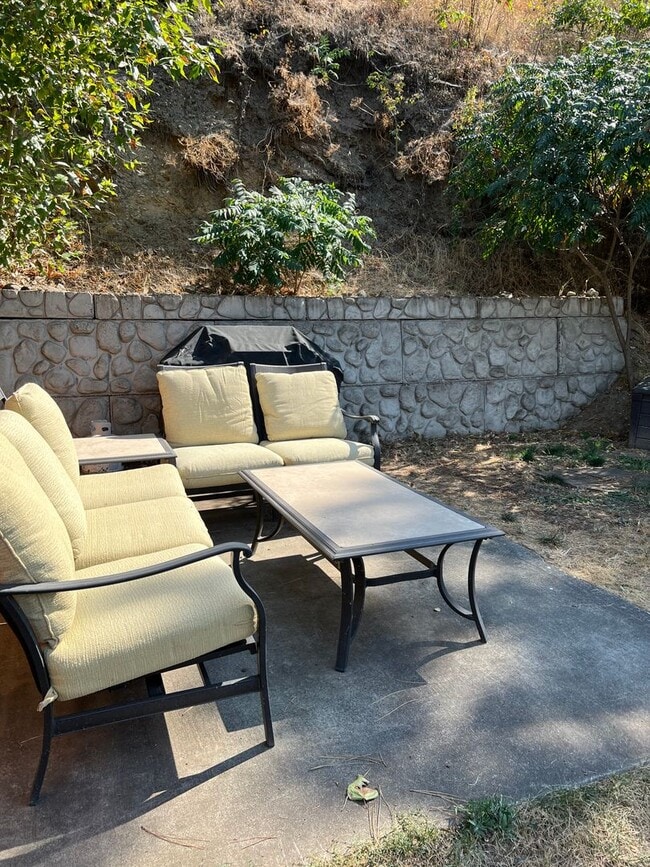 Building Photo - Short or long-term Furnished Private Cabin...