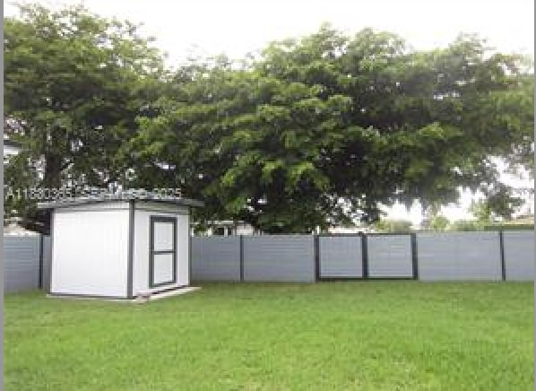 Foto del edificio - 8760 SW 20th St