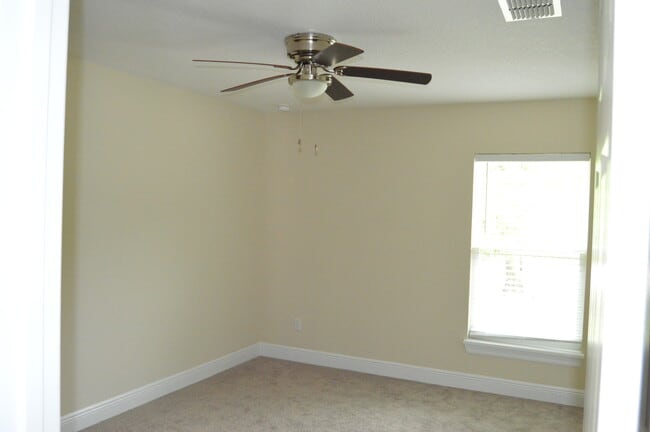 2nd Bedroom - 800 E Gottsche Ave