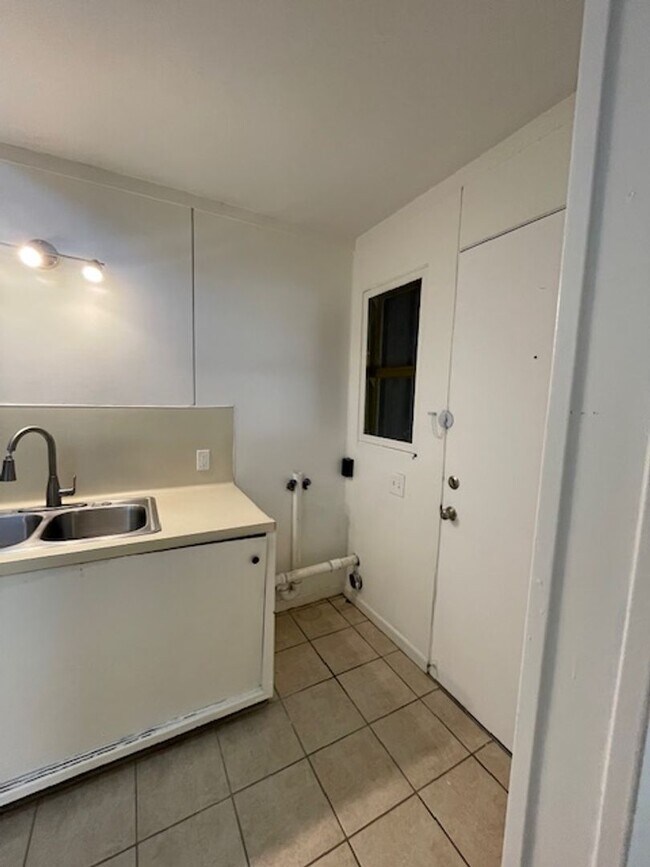 Foto del edificio - Charming Vintage Duplex