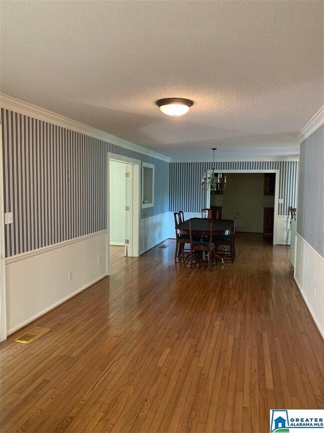 Building Photo - 3438 Indian Lake Dr