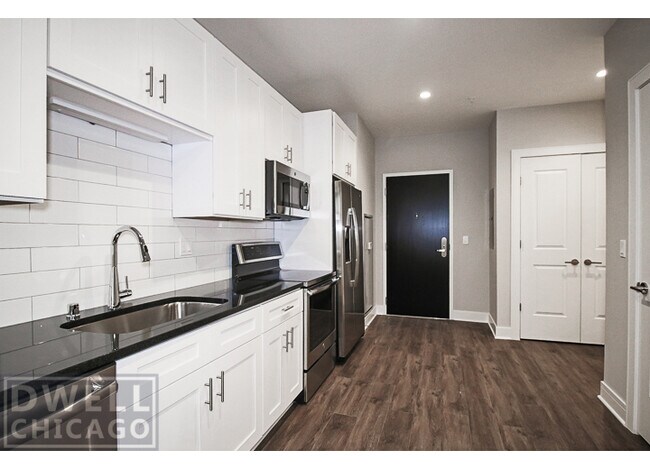 Foto del edificio - 3801 N Broadway St