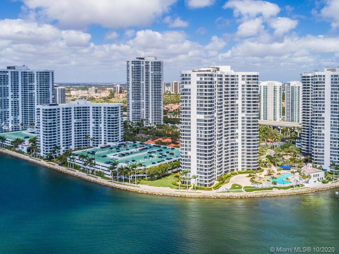 19195 Mystic Pointe Dr Unit 2105, Aventura, FL 33180 Condo for Rent in Aventura, FL